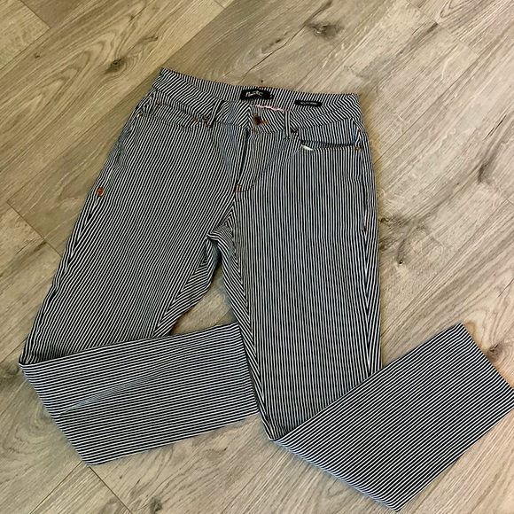 Nanette Lepore Nolita Skinny Dark Blue and White Jeans - Picture 1 of 10